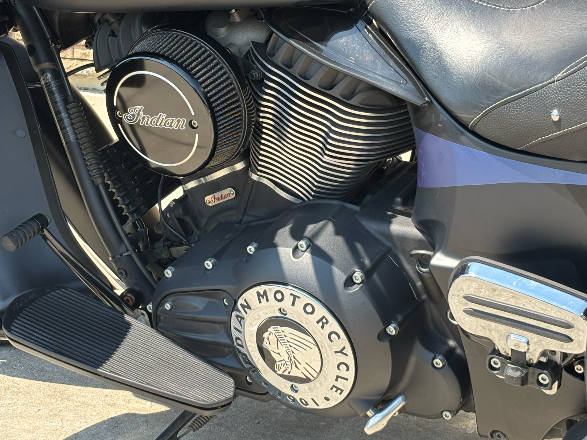 2016 Indian Motorcycle Chieftain Dark Horse in Columbia, Missouri - Photo 7