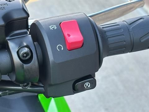 2025 Kawasaki Ninja 650 KRT Edition ABS in Columbia, Missouri - Photo 7