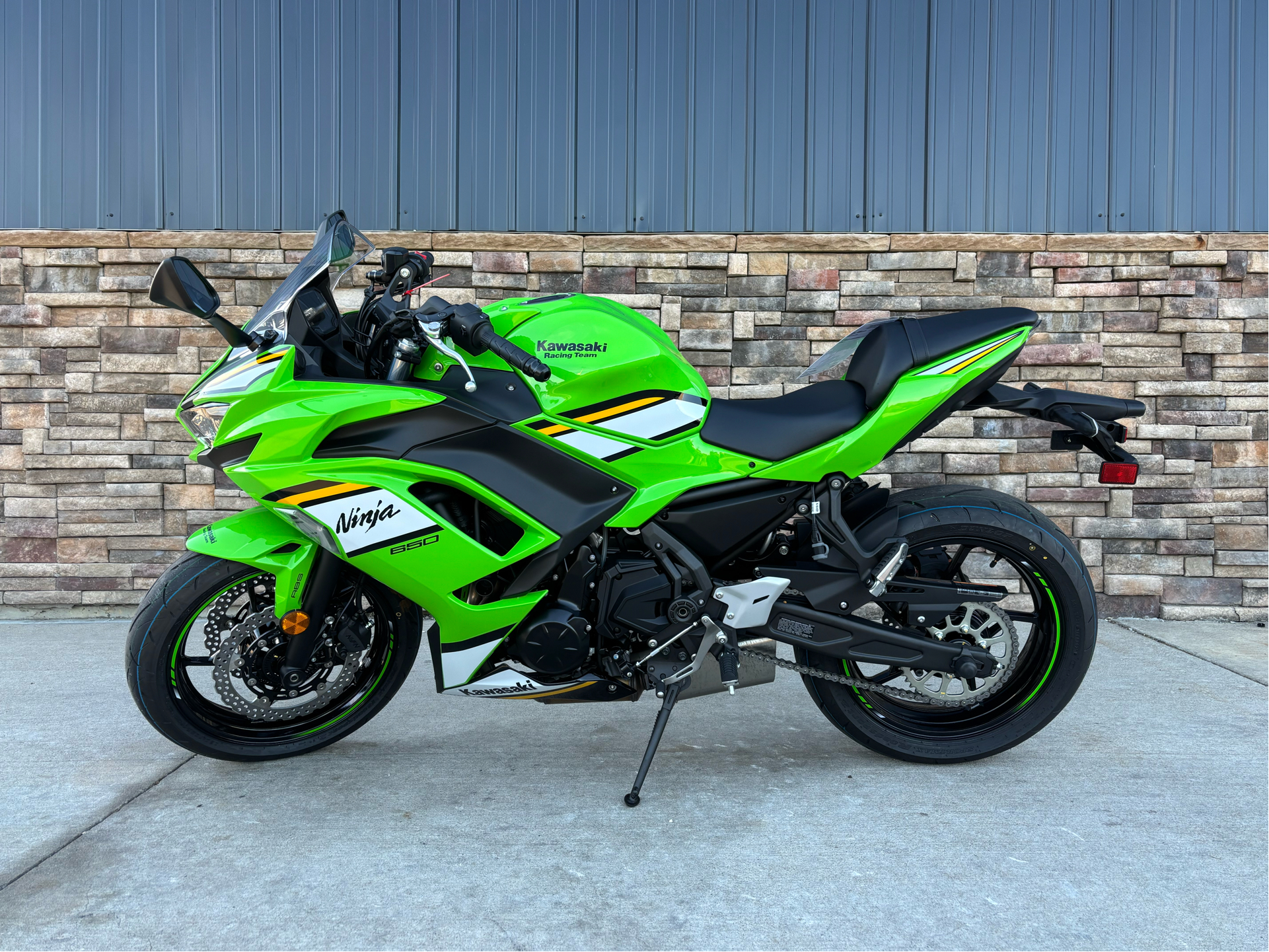 2025 Kawasaki Ninja 650 KRT Edition ABS in Columbia, Missouri - Photo 1