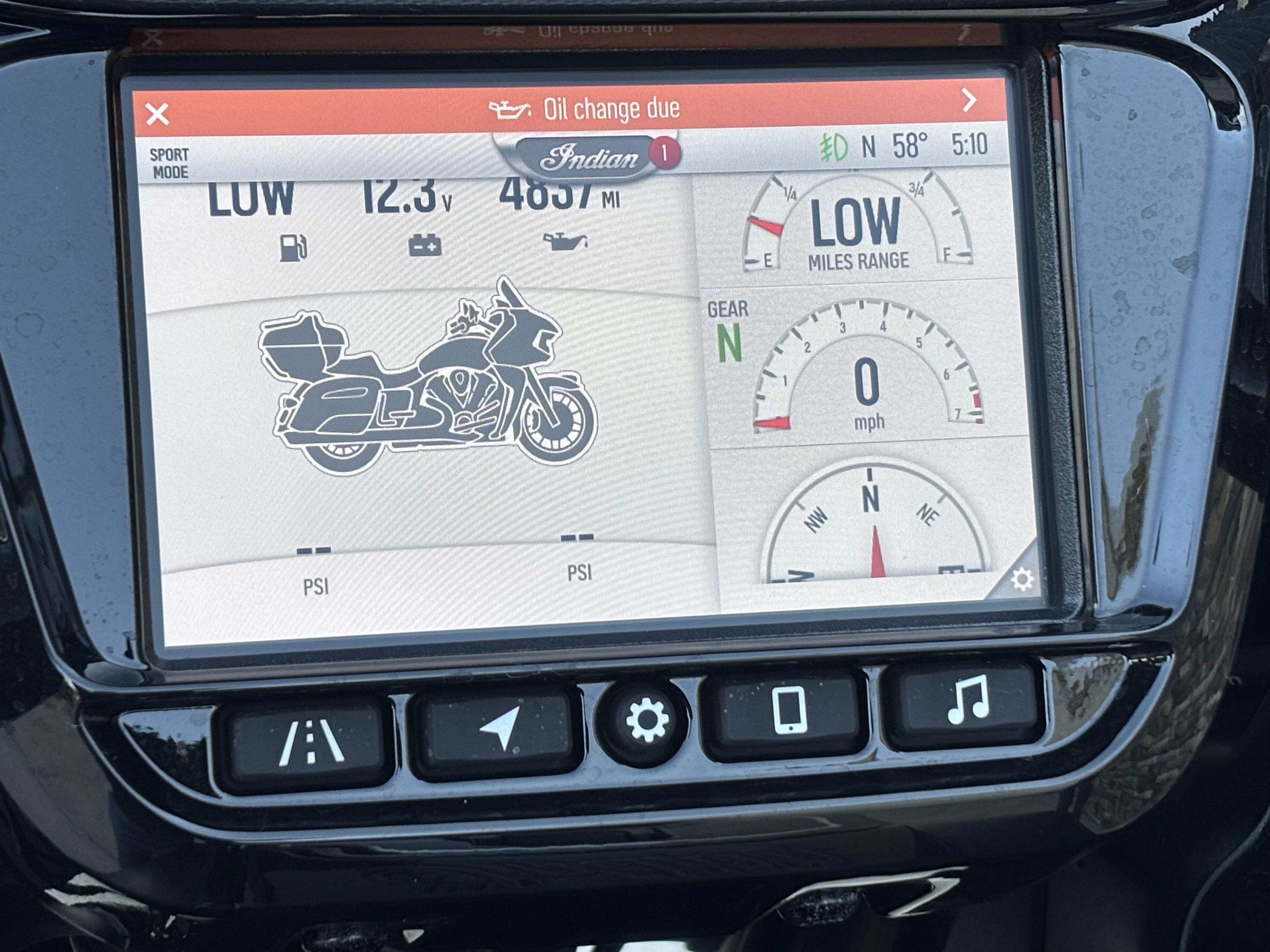 2023 Indian Motorcycle Pursuit® Dark Horse® with Premium Package in Columbia, Missouri - Photo 10