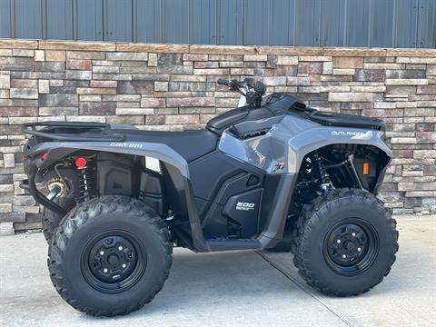 2025 Can-Am Outlander 500 in Columbia, Missouri - Photo 13