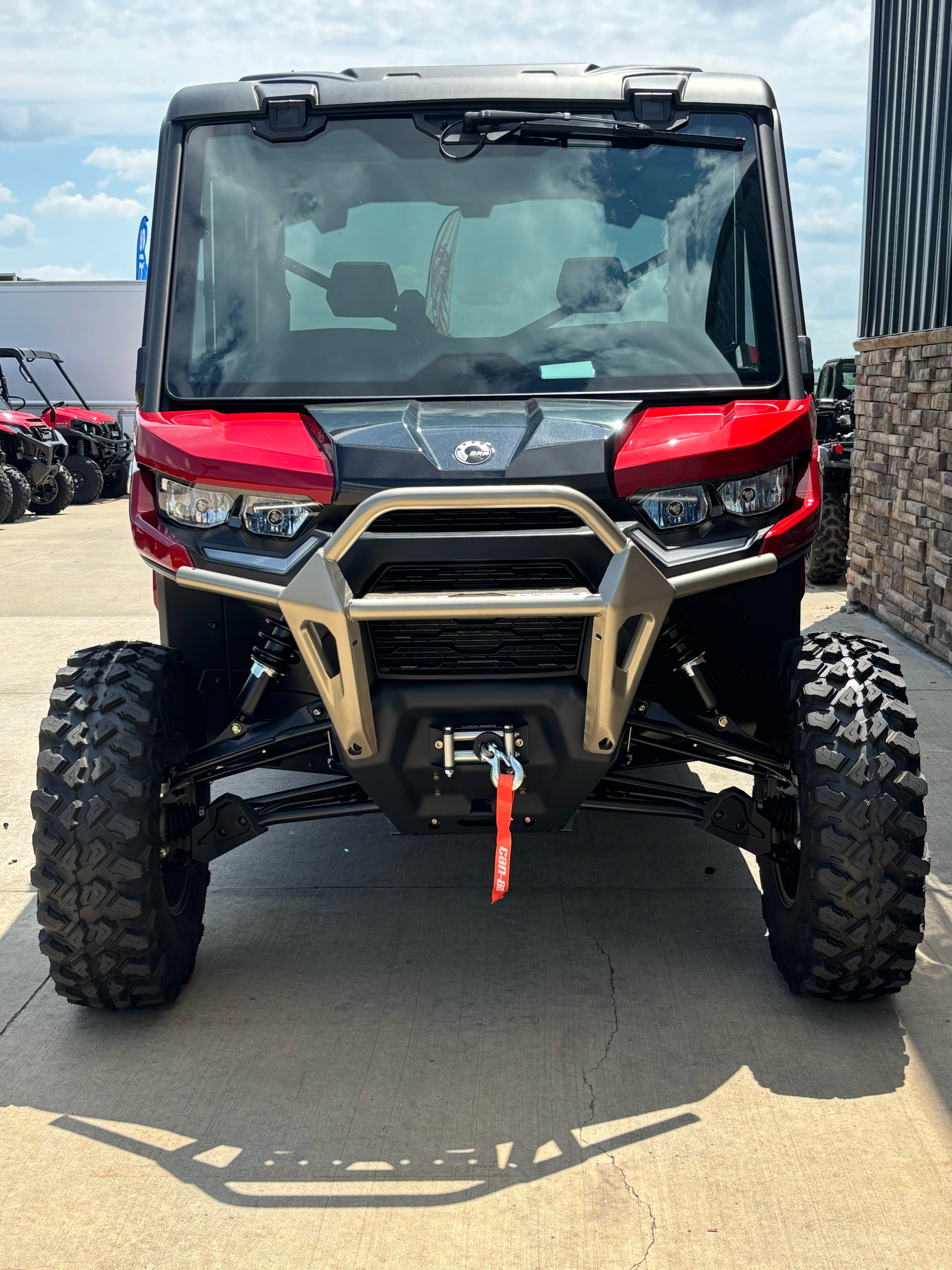 2025 Can-Am Defender MAX Limited in Columbia, Missouri - Photo 9