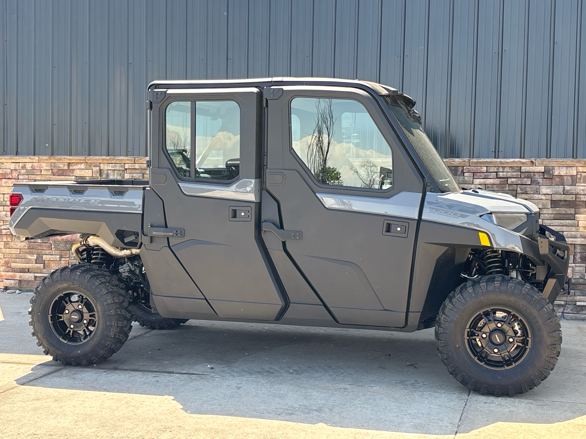 2025 Polaris Ranger Crew XP 1000 NorthStar Edition Premium in Columbia, Missouri - Photo 2