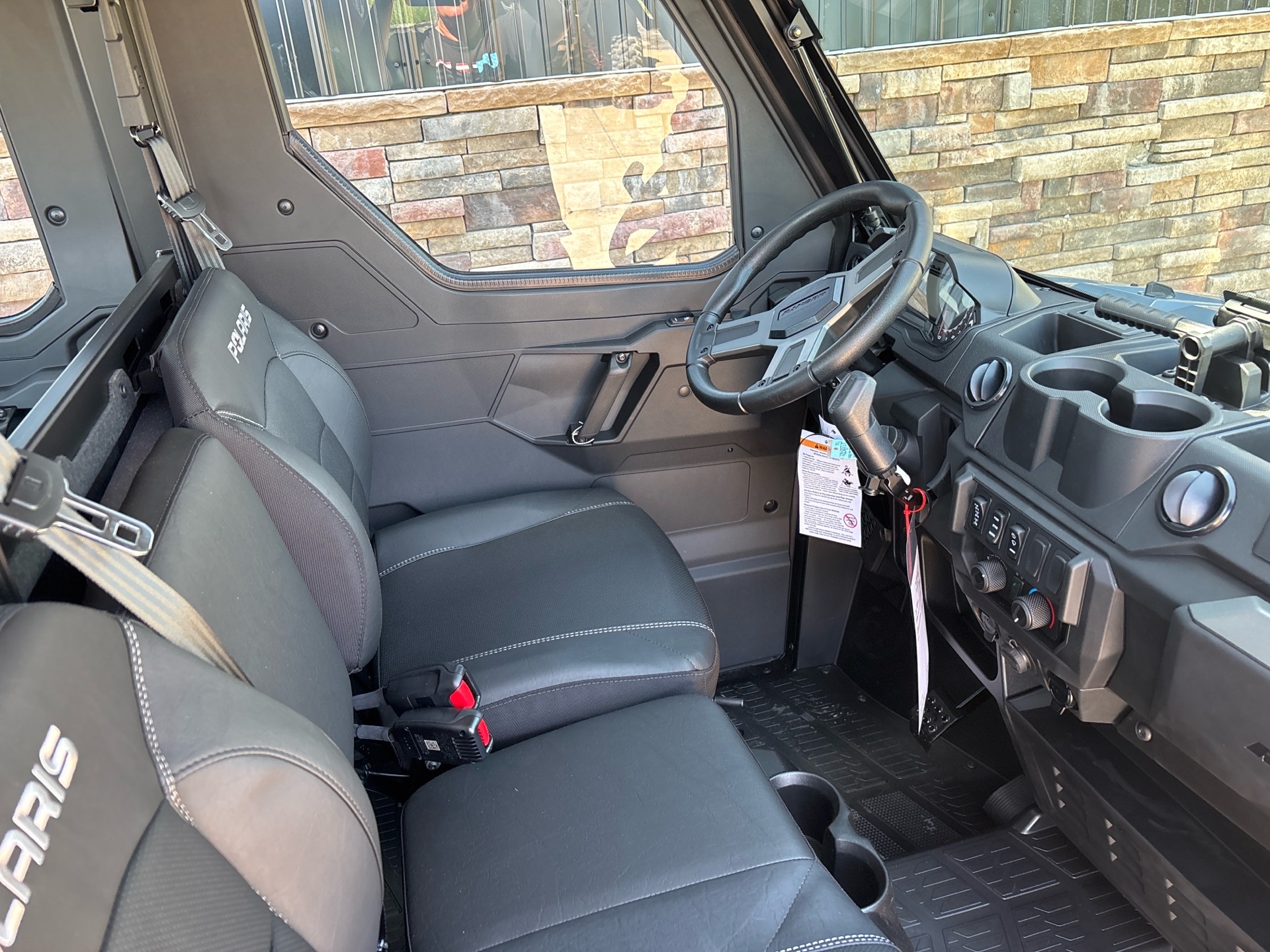 2025 Polaris Ranger Crew XP 1000 NorthStar Edition Premium in Columbia, Missouri - Photo 5