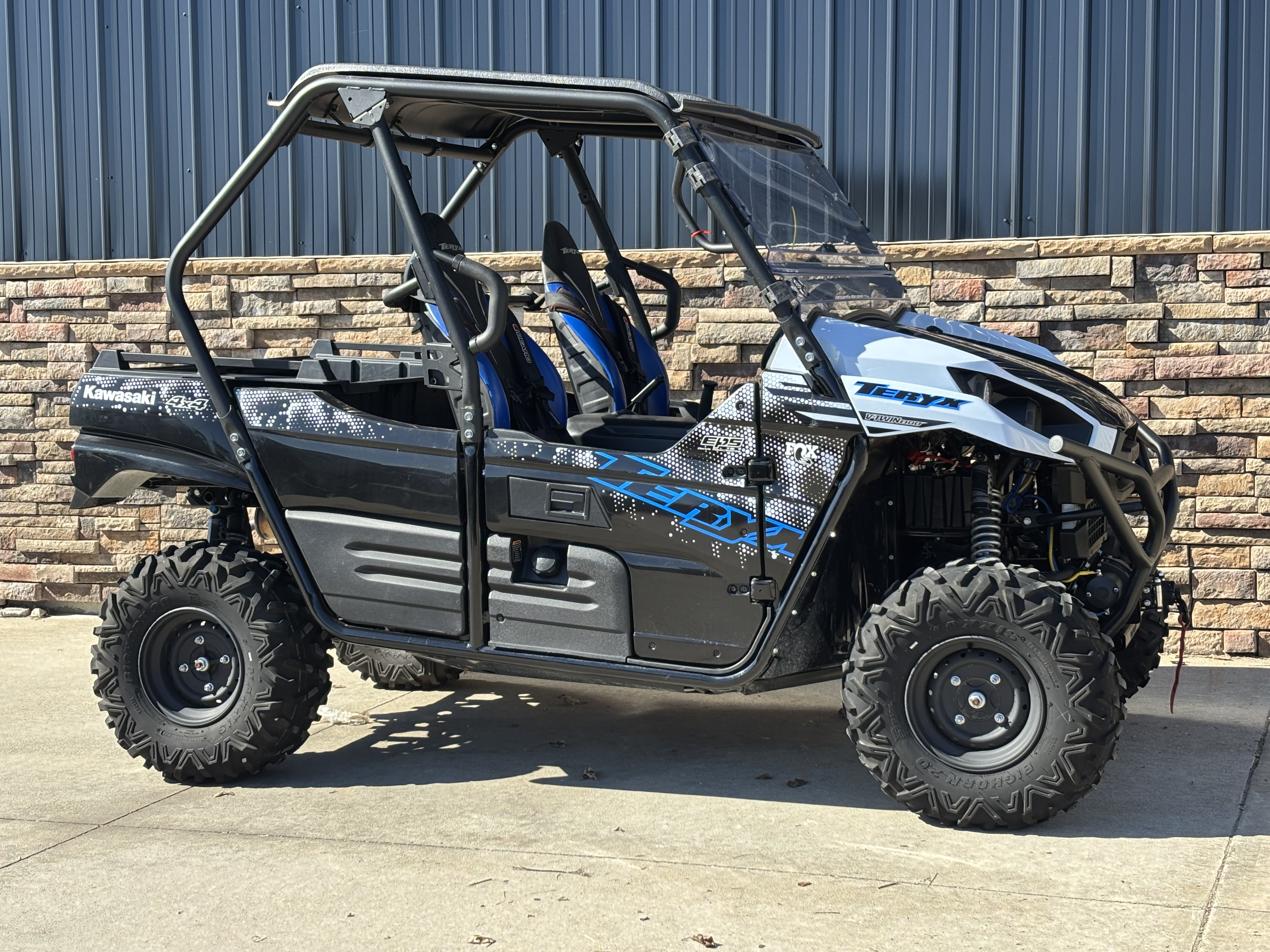 2024 Kawasaki Teryx4 in Columbia, Missouri - Photo 3