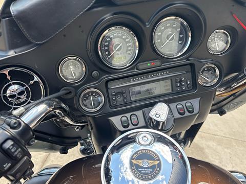 2013 Harley-Davidson Electra Glide® Ultra Limited 110th Anniversary Edition in Columbia, Missouri - Photo 10
