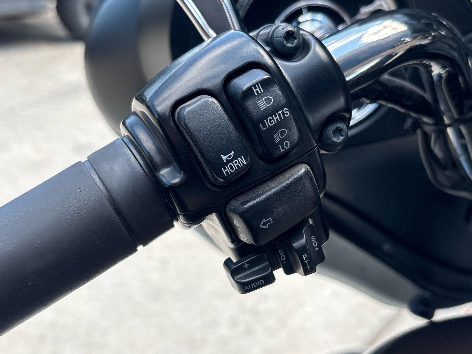 2013 Harley-Davidson Electra Glide® Ultra Limited 110th Anniversary Edition in Columbia, Missouri - Photo 11