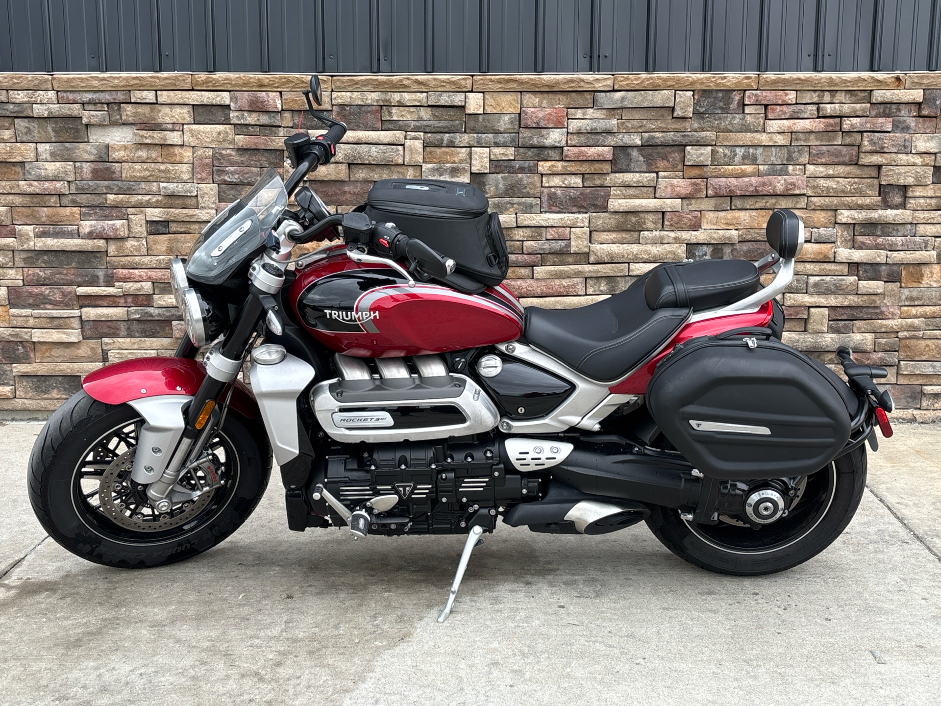 2023 Triumph Rocket 3 GT in Columbia, Missouri - Photo 14