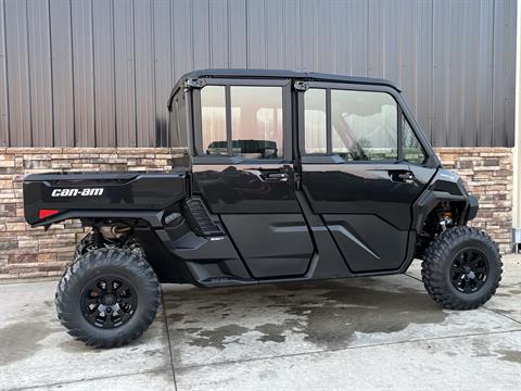 2026 Can-Am Defender MAX XT CAB HD11 in Columbia, Missouri - Photo 2
