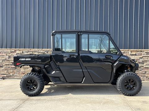 2026 Can-Am Defender MAX XT CAB HD11 in Columbia, Missouri - Photo 1