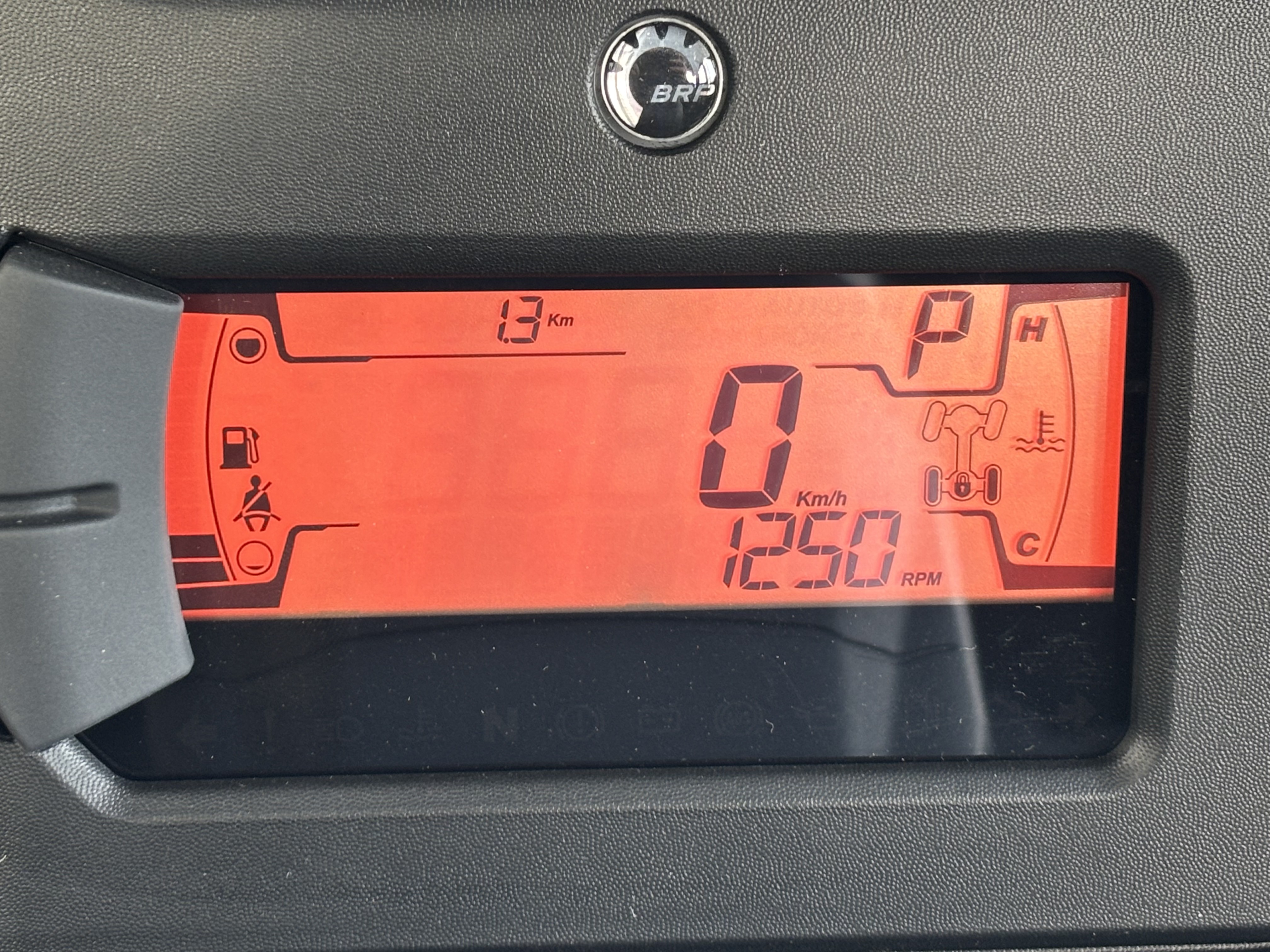 2026 Can-Am Defender MAX XT CAB HD11 in Columbia, Missouri - Photo 10