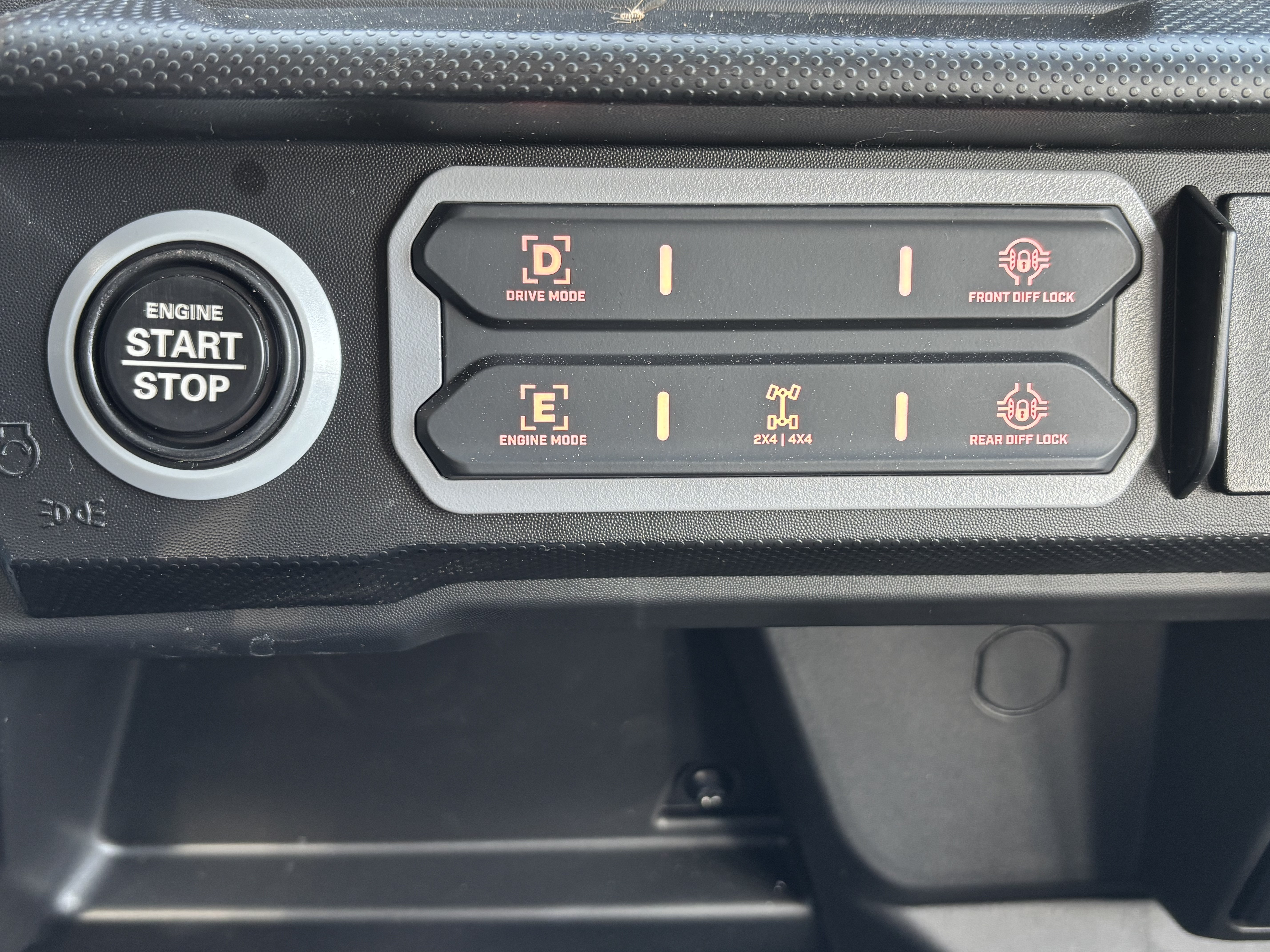 2026 Can-Am Defender MAX XT CAB HD11 in Columbia, Missouri - Photo 14