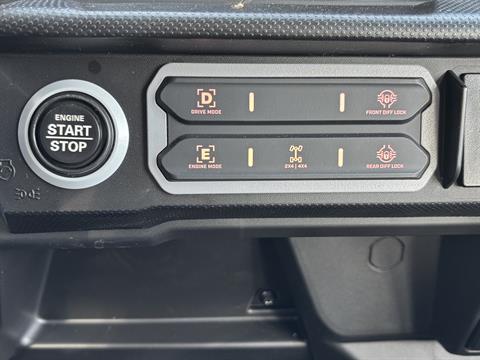 2026 Can-Am Defender MAX XT CAB HD11 in Columbia, Missouri - Photo 14