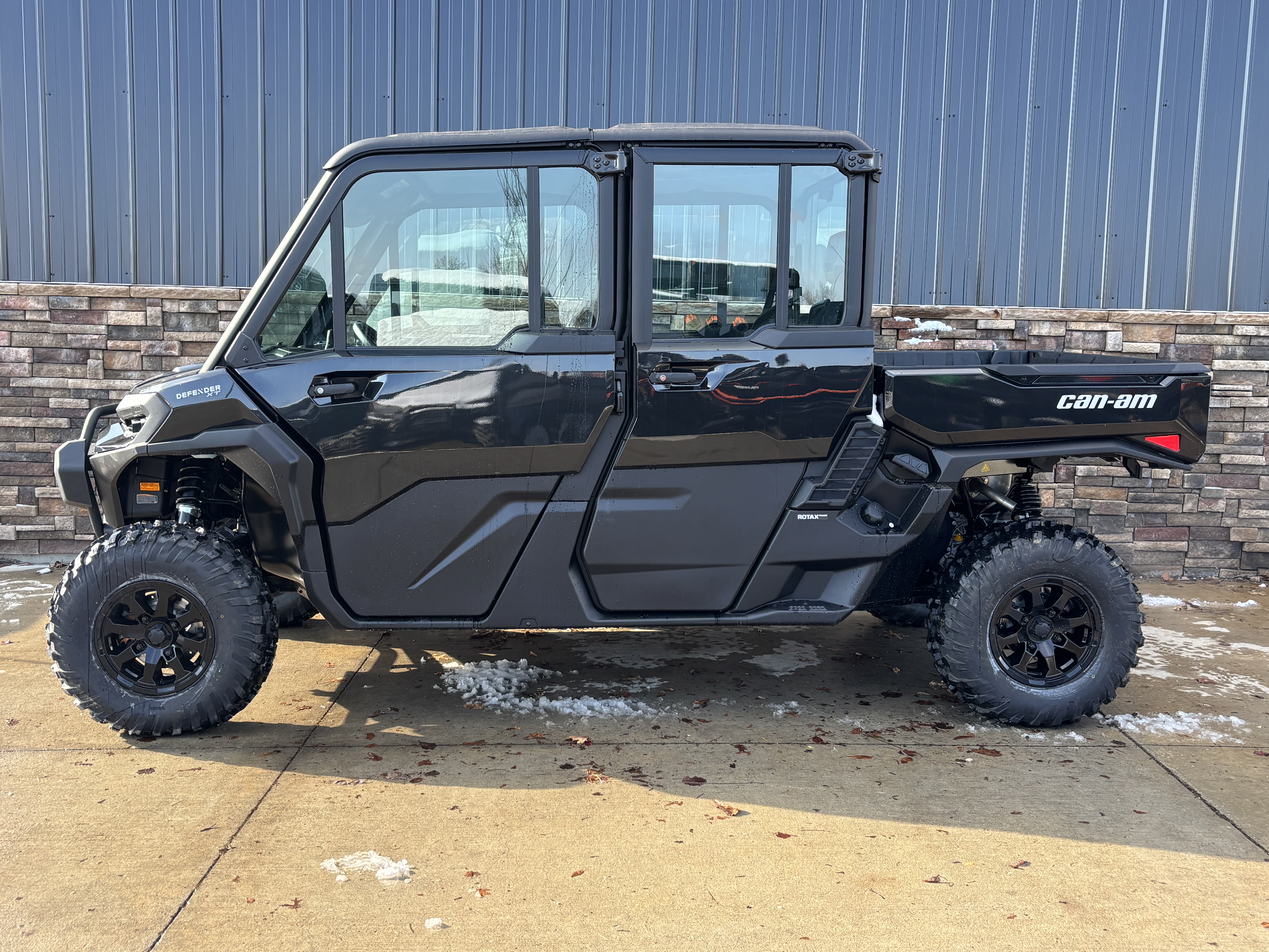 2026 Can-Am Defender MAX XT CAB HD11 in Columbia, Missouri - Photo 18