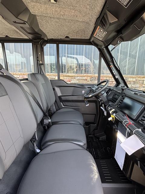 2026 Can-Am Defender MAX XT CAB HD11 in Columbia, Missouri - Photo 8