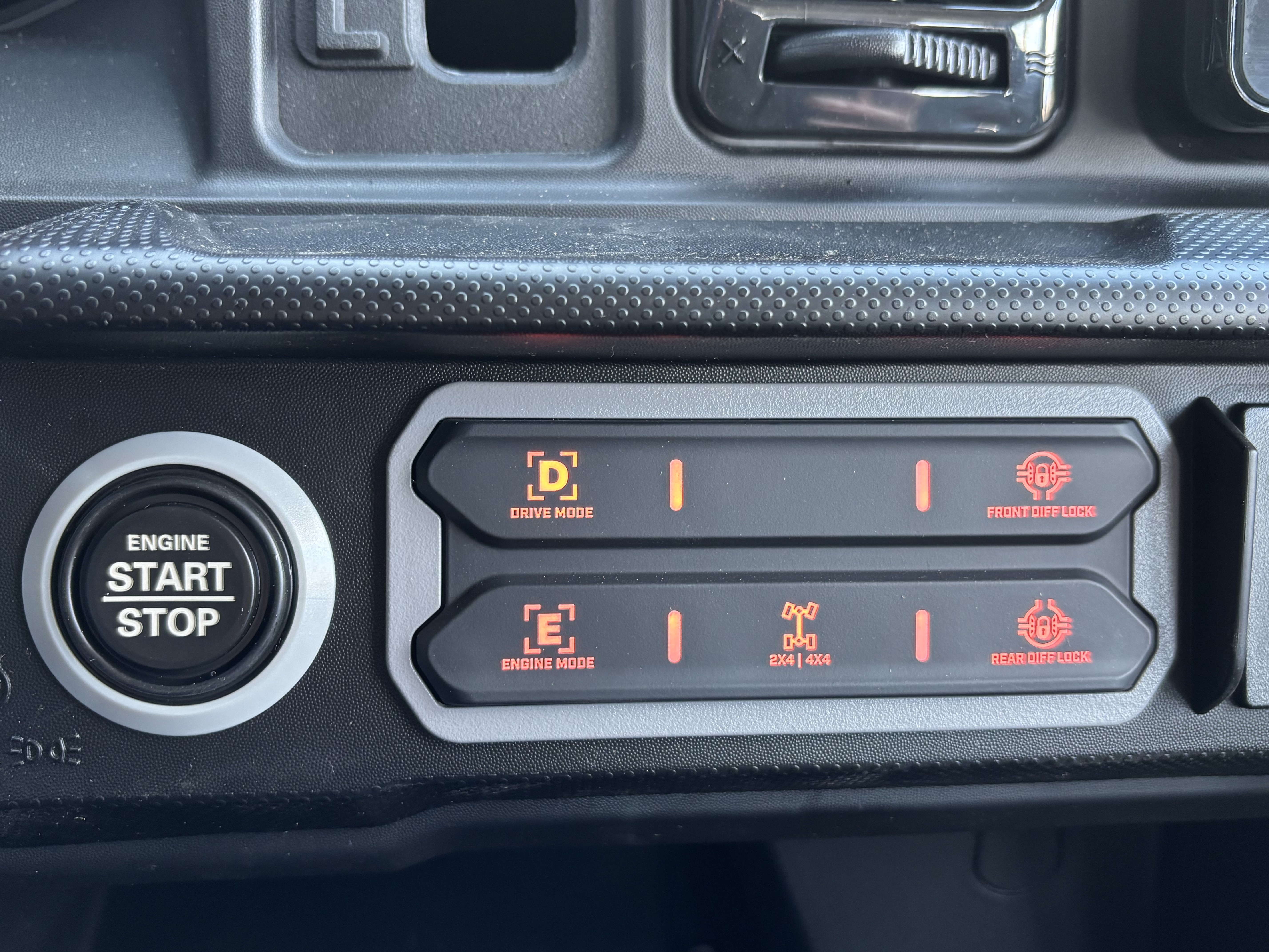 2026 Can-Am Defender MAX XT CAB HD11 in Columbia, Missouri - Photo 11