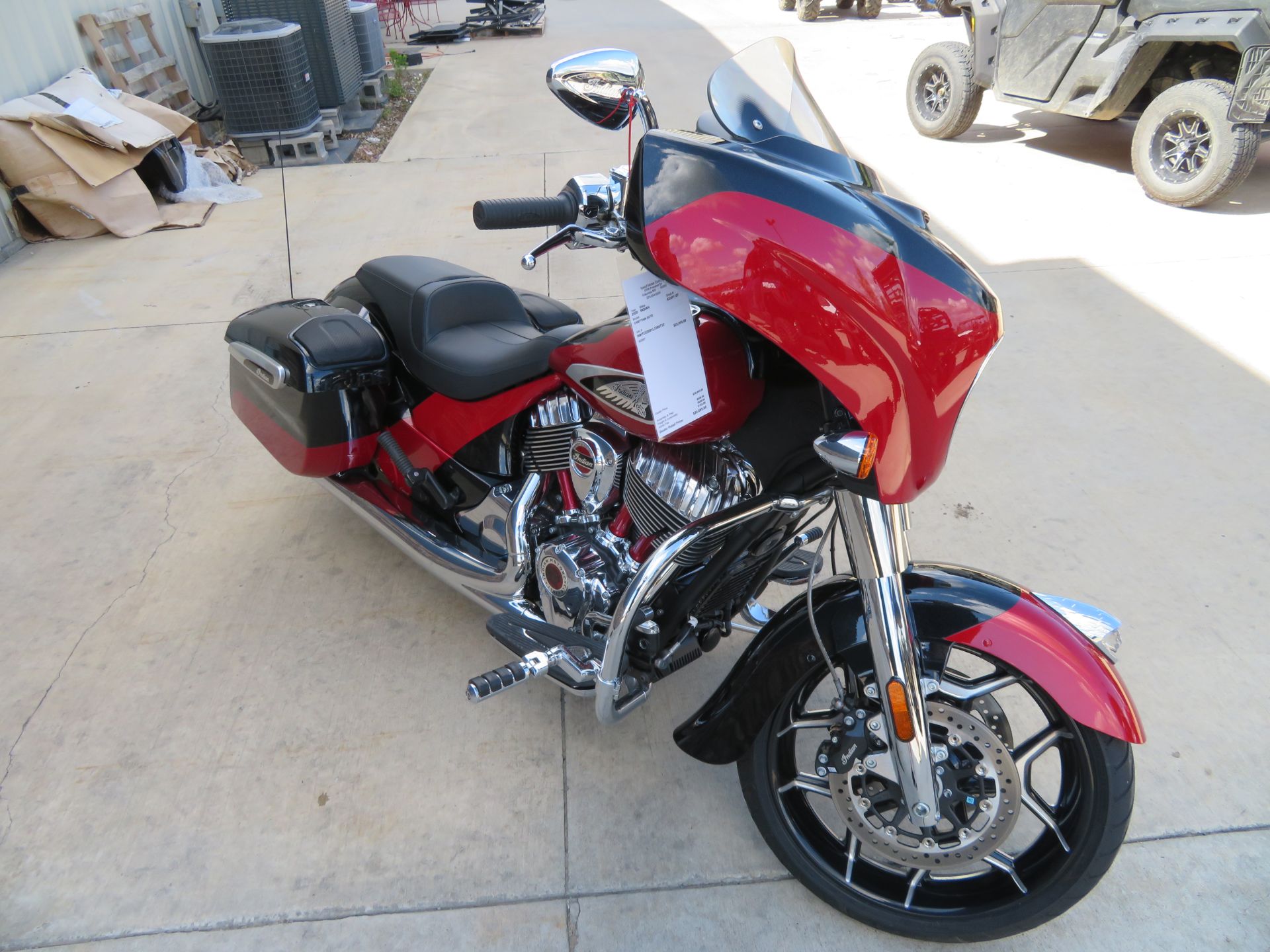 2020 Indian Motorcycle Chieftain® Elite in Columbia, Missouri - Photo 9