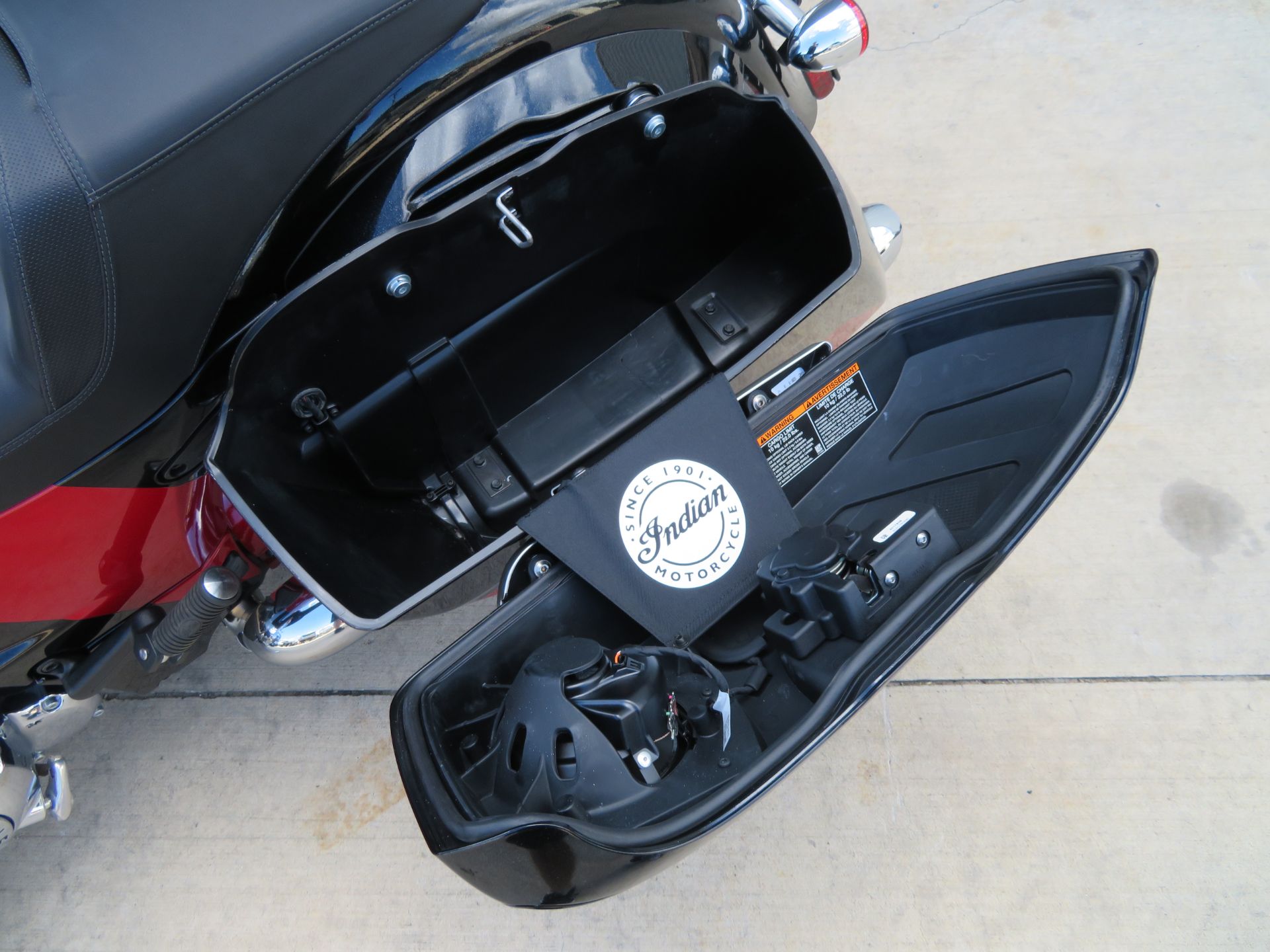 2020 Indian Motorcycle Chieftain® Elite in Columbia, Missouri - Photo 19