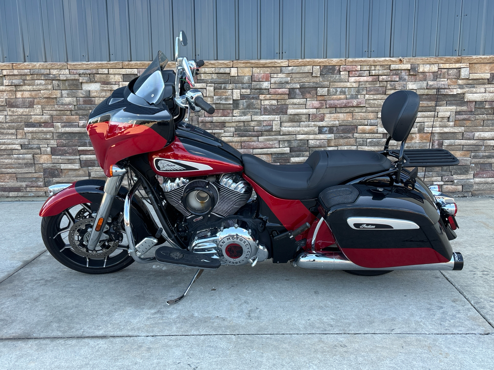 2020 Indian Motorcycle Chieftain® Elite in Columbia, Missouri - Photo 1