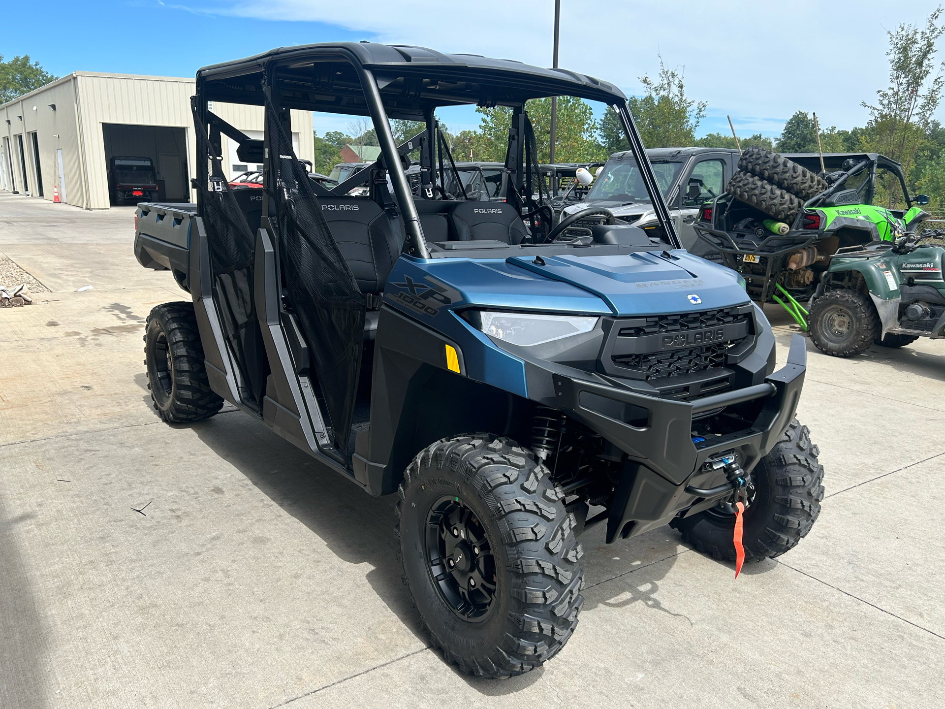 2025 Polaris Ranger Crew XP 1000 Premium in Columbia, Missouri - Photo 3