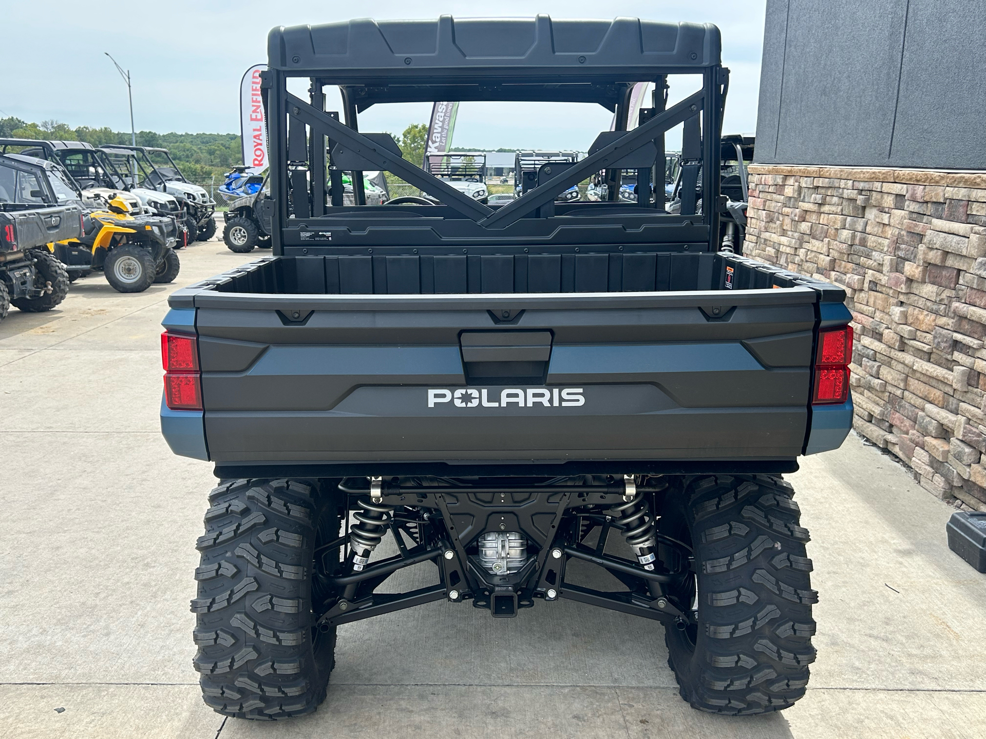 2025 Polaris Ranger Crew XP 1000 Premium in Columbia, Missouri - Photo 4