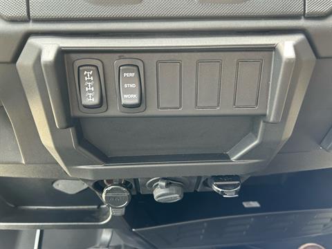 2025 Polaris Ranger Crew XP 1000 Premium in Columbia, Missouri - Photo 8