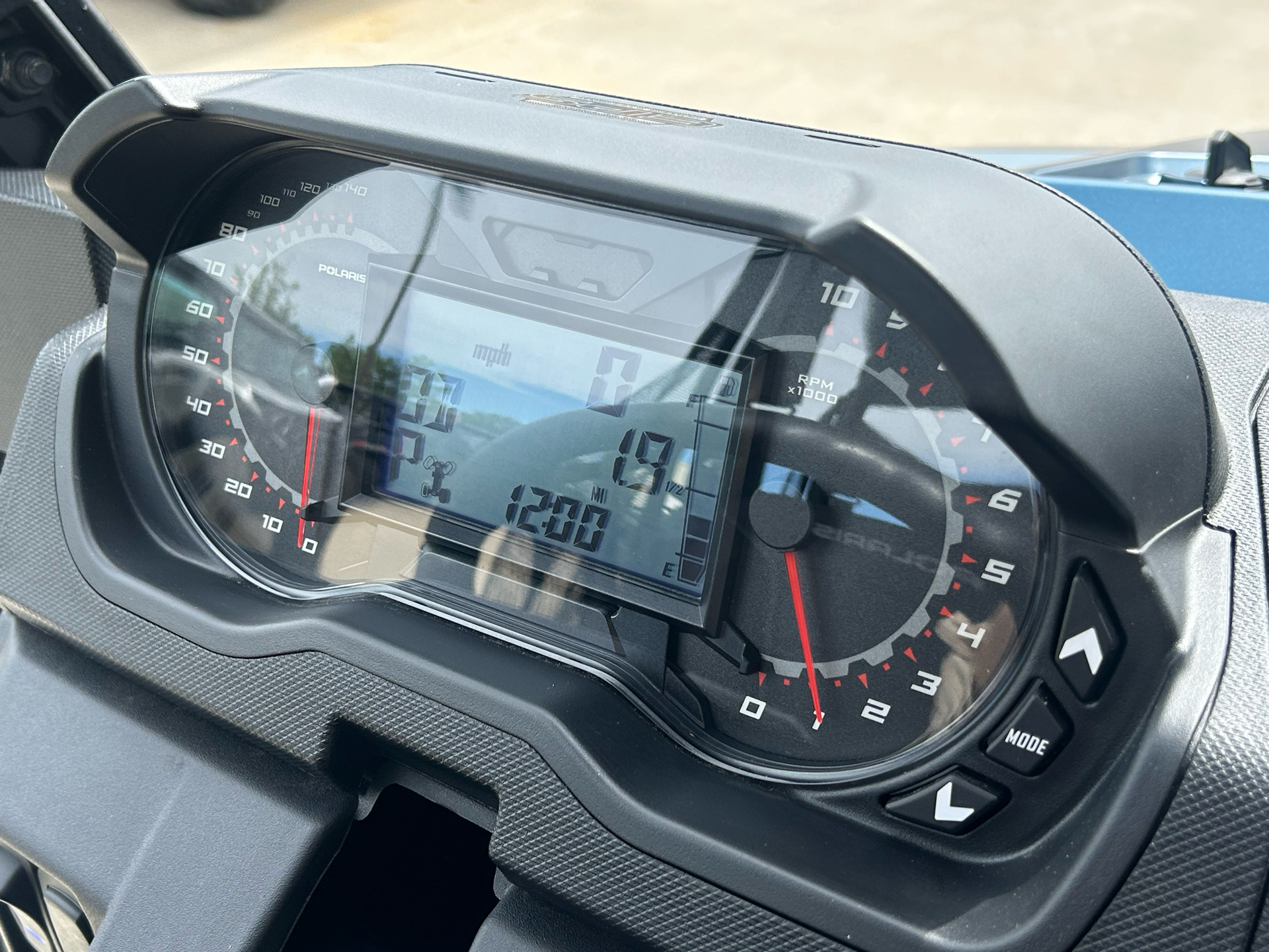 2025 Polaris Ranger Crew XP 1000 Premium in Columbia, Missouri - Photo 10
