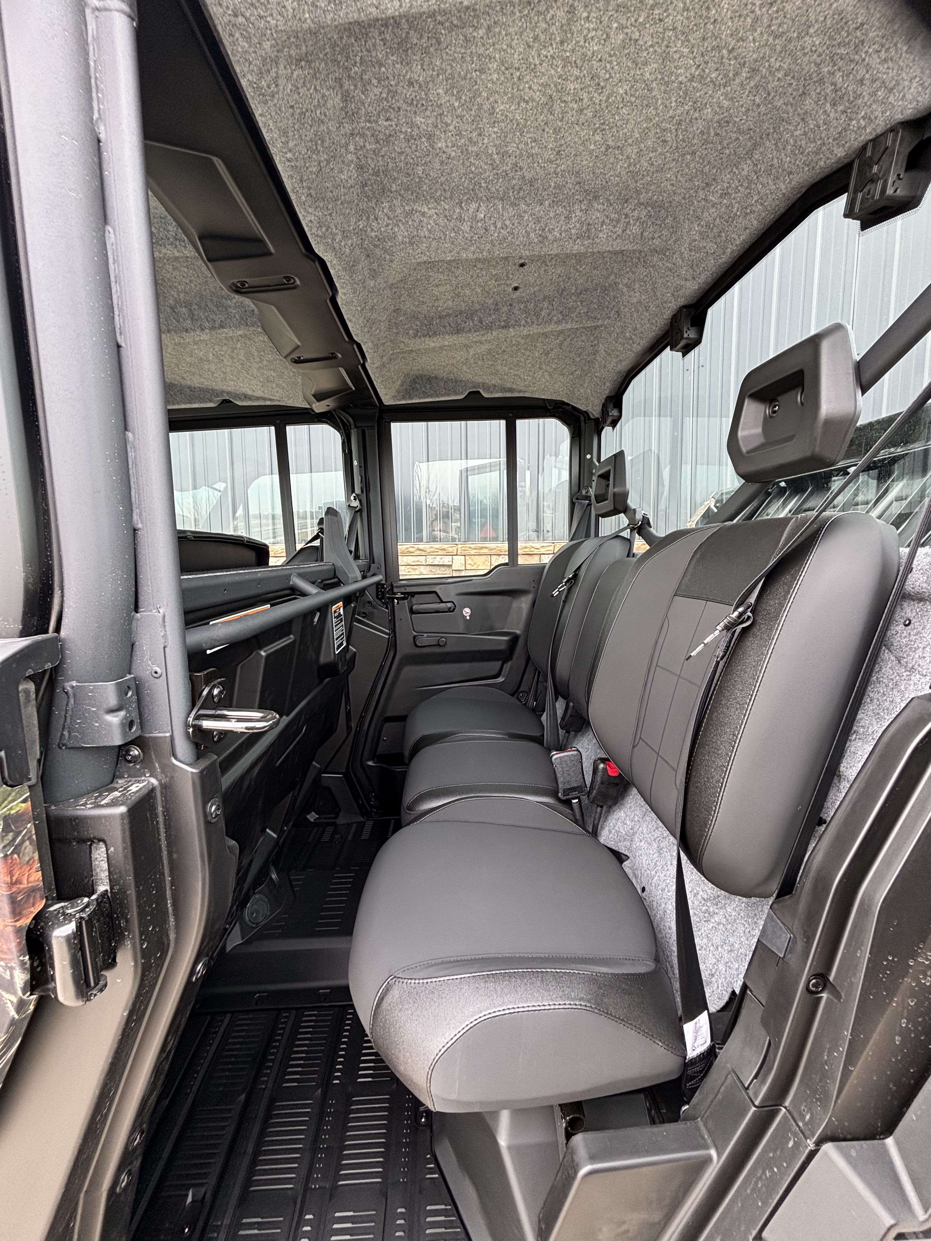 2026 Can-Am Defender MAX XT CAB HD11 in Columbia, Missouri - Photo 8