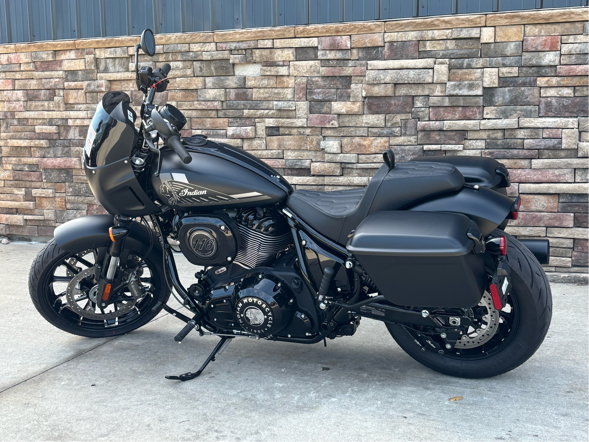2025 Indian Motorcycle Sport Chief RT in Columbia, Missouri - Photo 3