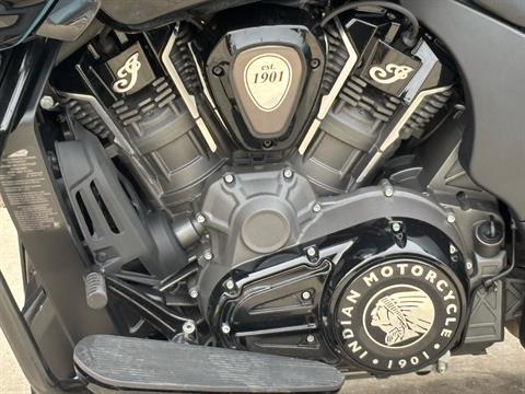 2022 Indian Motorcycle Challenger® Dark Horse® Icon in Columbia, Missouri - Photo 4