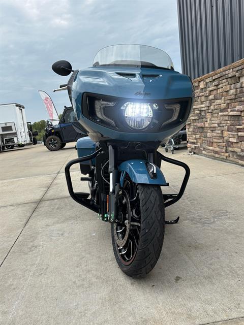 2022 Indian Motorcycle Challenger® Dark Horse® Icon in Columbia, Missouri - Photo 12