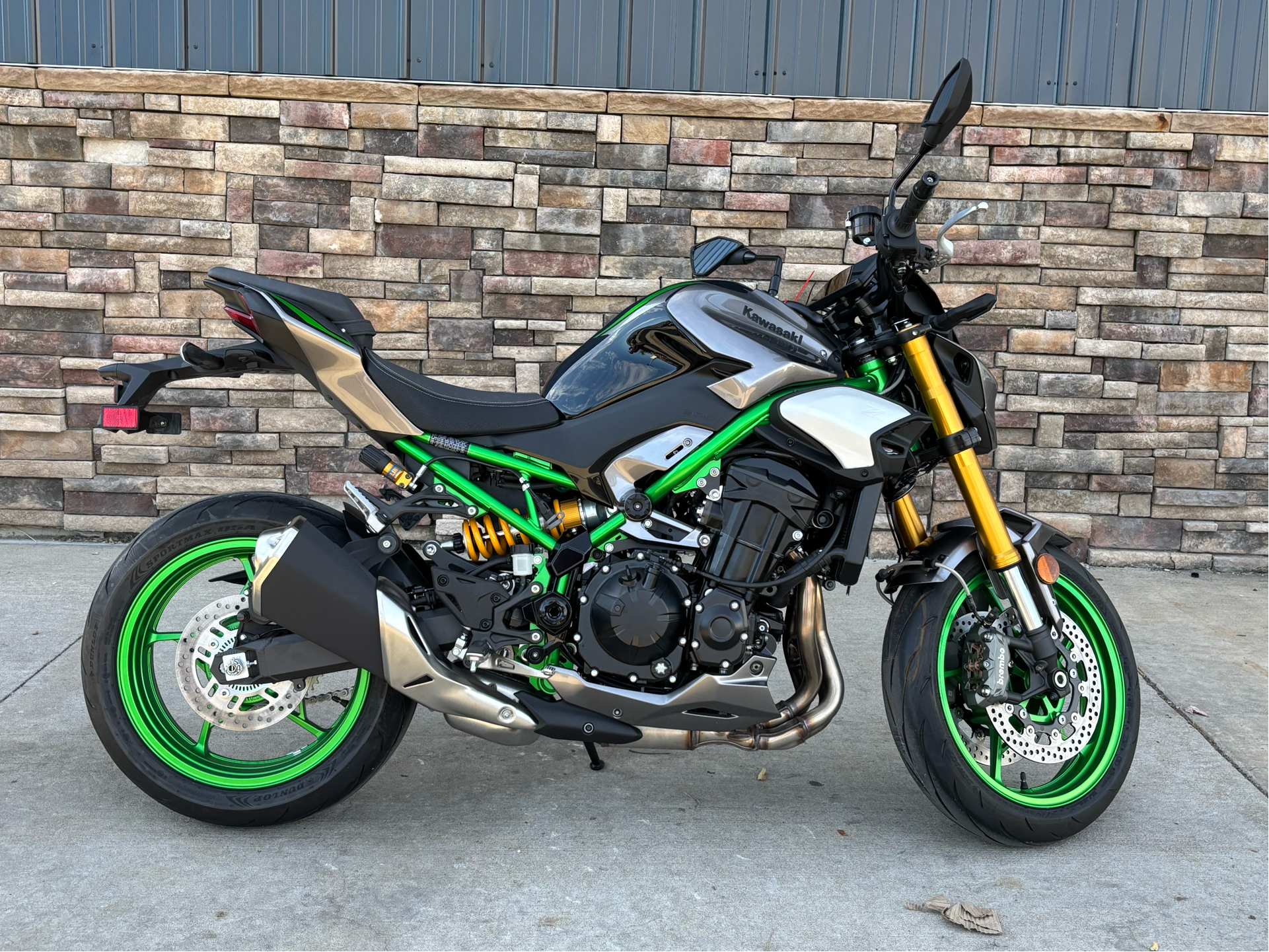 2025 Kawasaki Z900 SE ABS in Columbia, Missouri - Photo 14