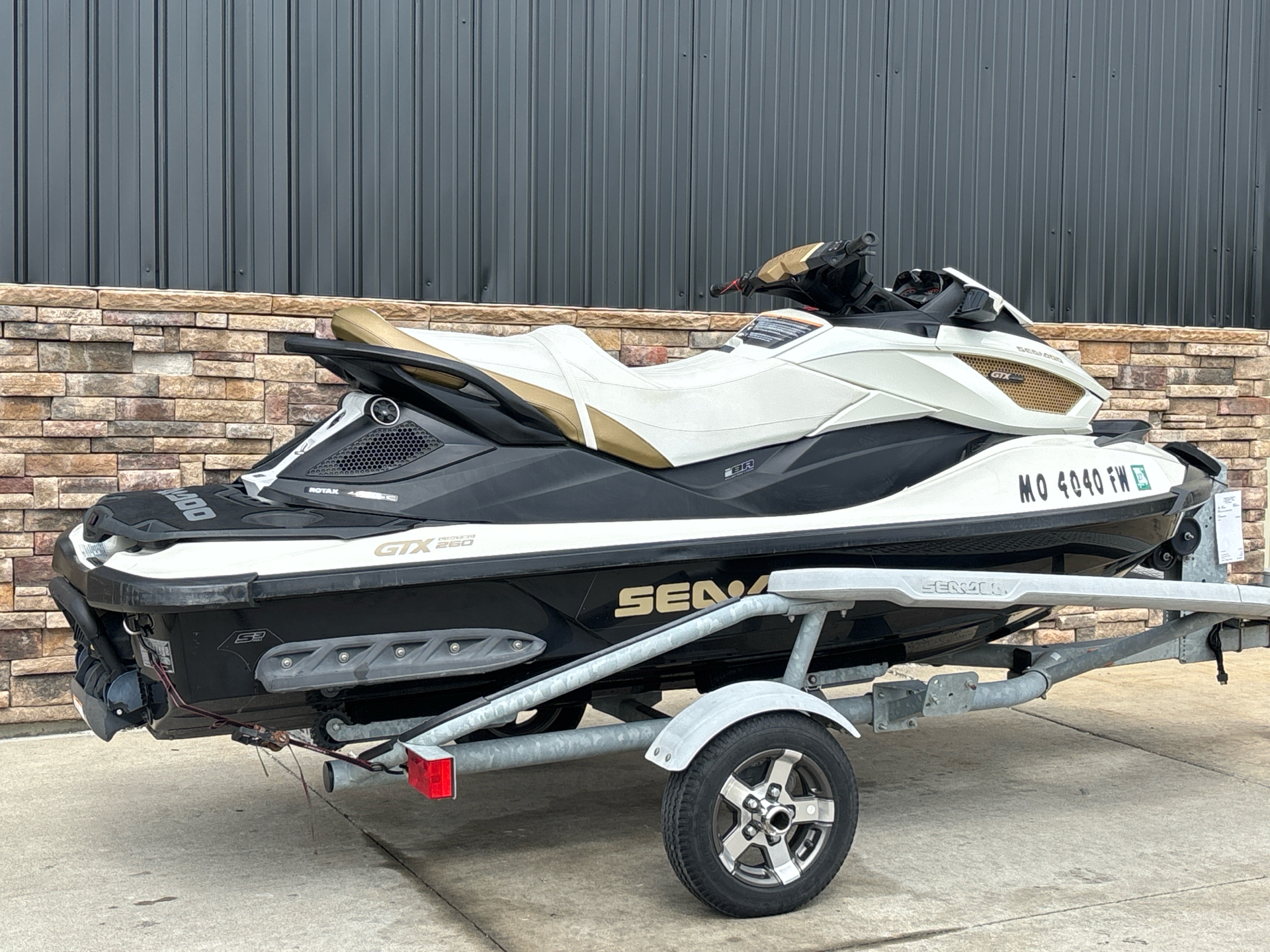2012 Sea-Doo GTX Limited iS™ 260 in Columbia, Missouri - Photo 2