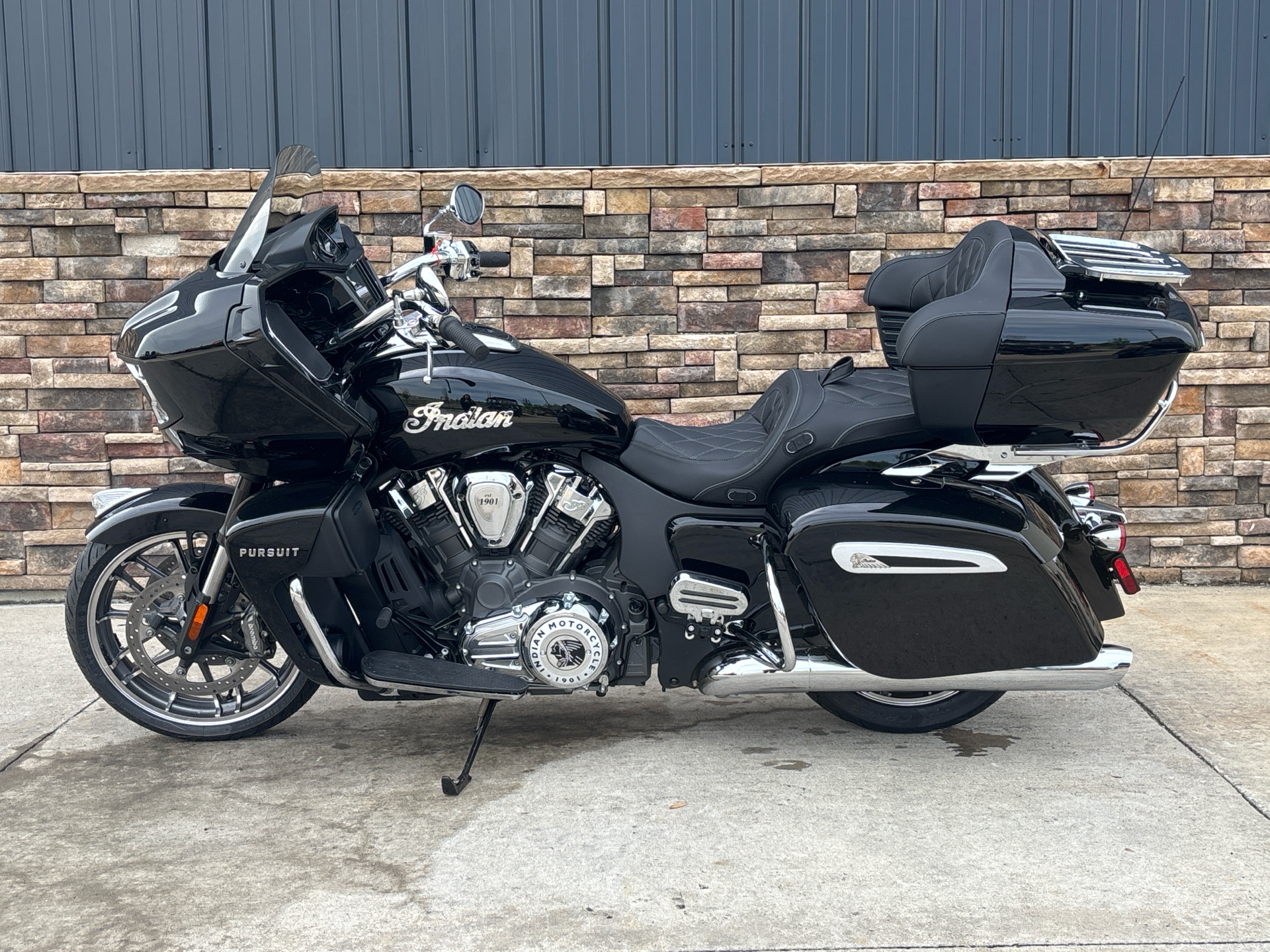 2024 Indian Motorcycle Pursuit® Limited in Columbia, Missouri - Photo 1