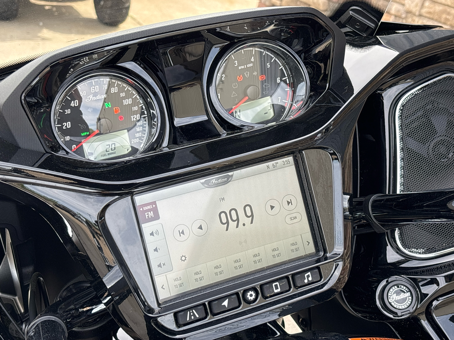 2024 Indian Motorcycle Pursuit® Limited in Columbia, Missouri - Photo 5