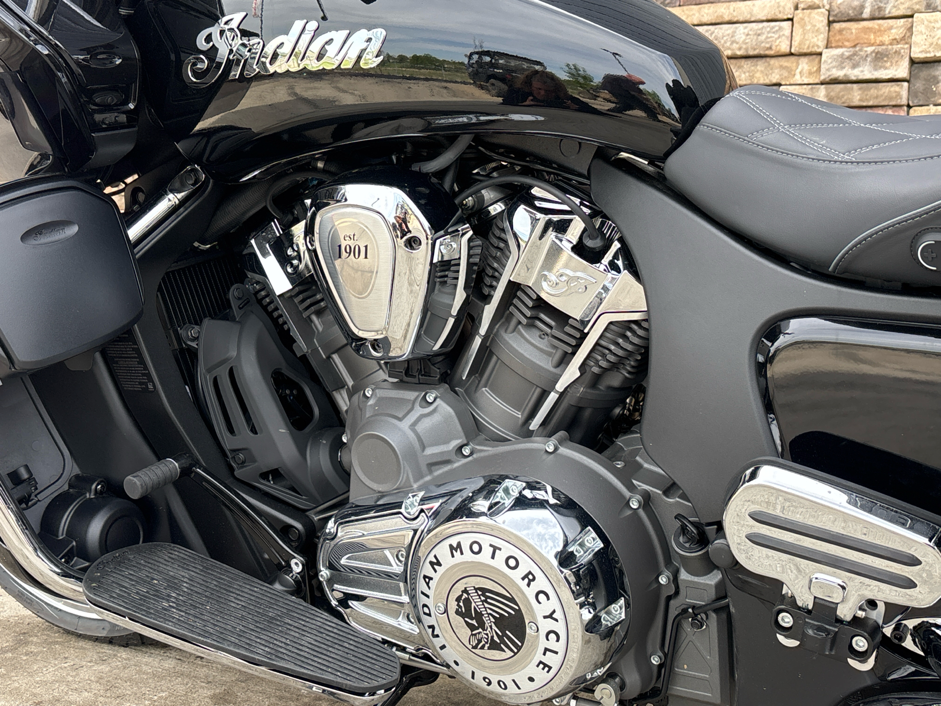 2024 Indian Motorcycle Pursuit® Limited in Columbia, Missouri - Photo 8