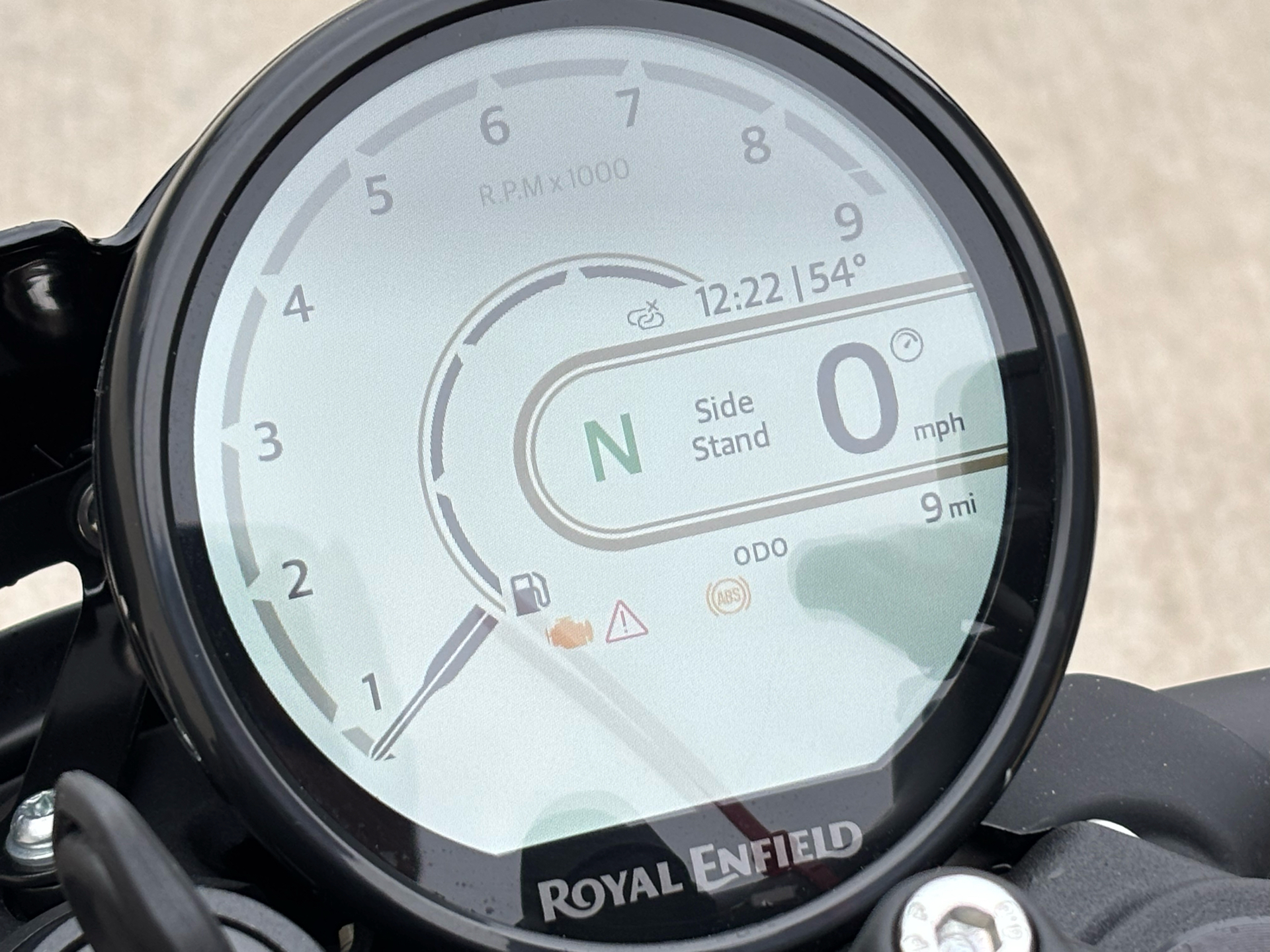 2026 Royal Enfield Guerrilla 450 in Columbia, Missouri - Photo 6