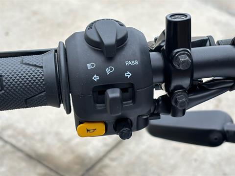 2026 Royal Enfield Guerrilla 450 in Columbia, Missouri - Photo 8