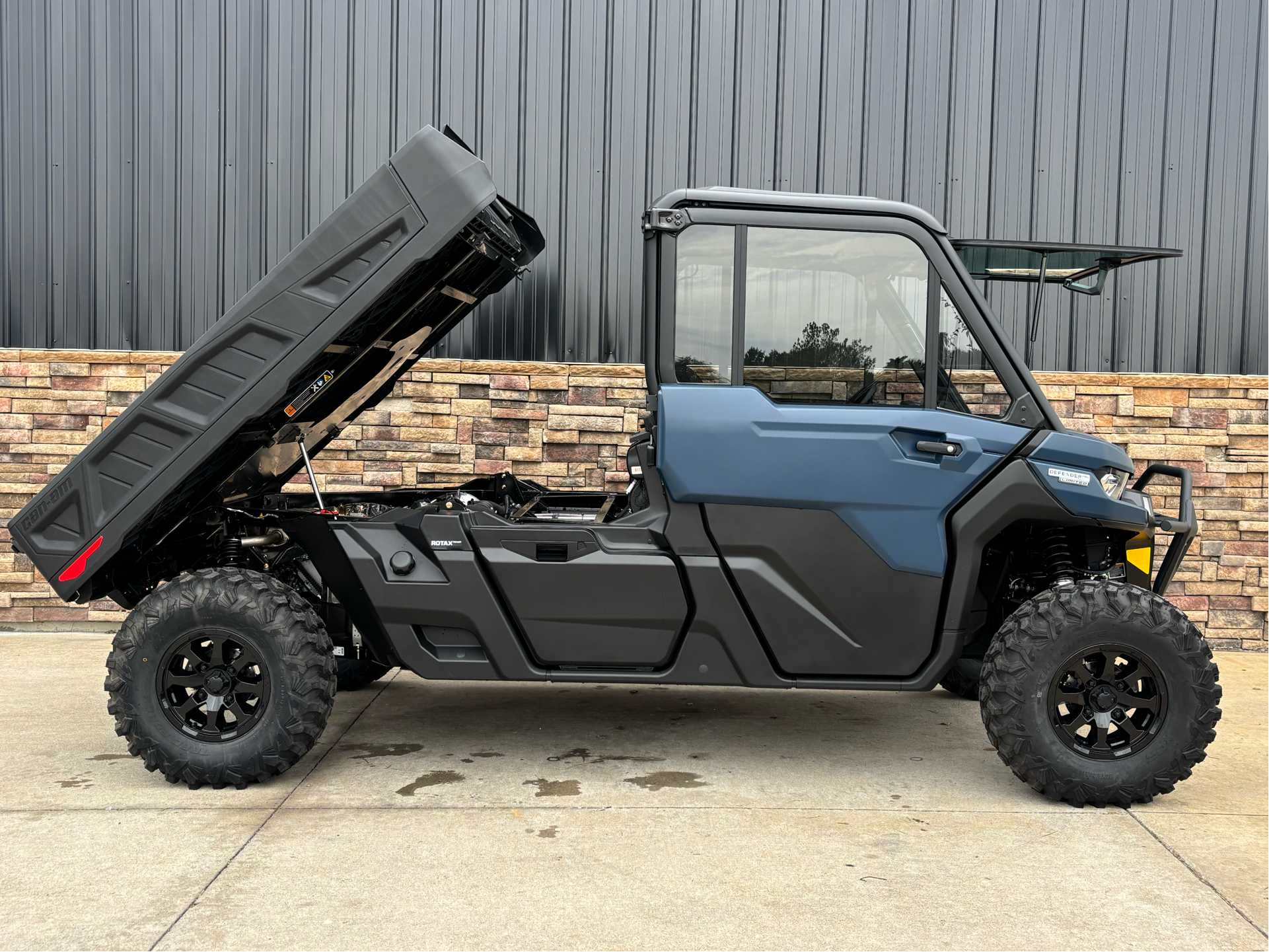 2026 Can-Am Defender PRO Limited in Columbia, Missouri - Photo 14