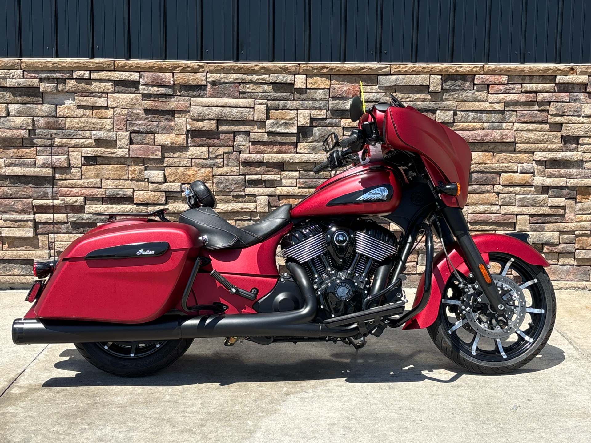 2023 Indian Motorcycle Chieftain® Dark Horse® in Columbia, Missouri - Photo 11