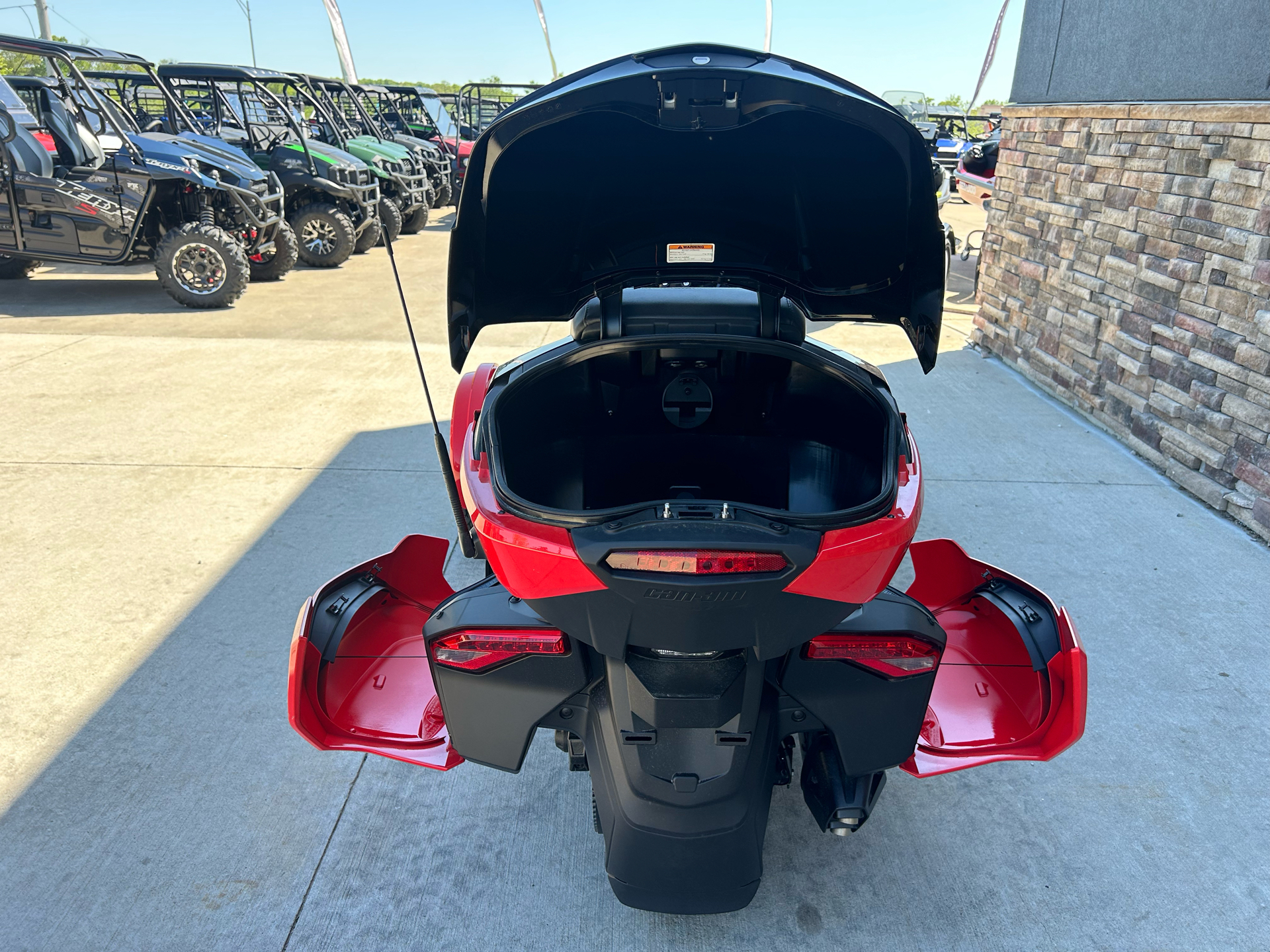 2023 Can-Am Spyder F3 Limited in Columbia, Missouri - Photo 5