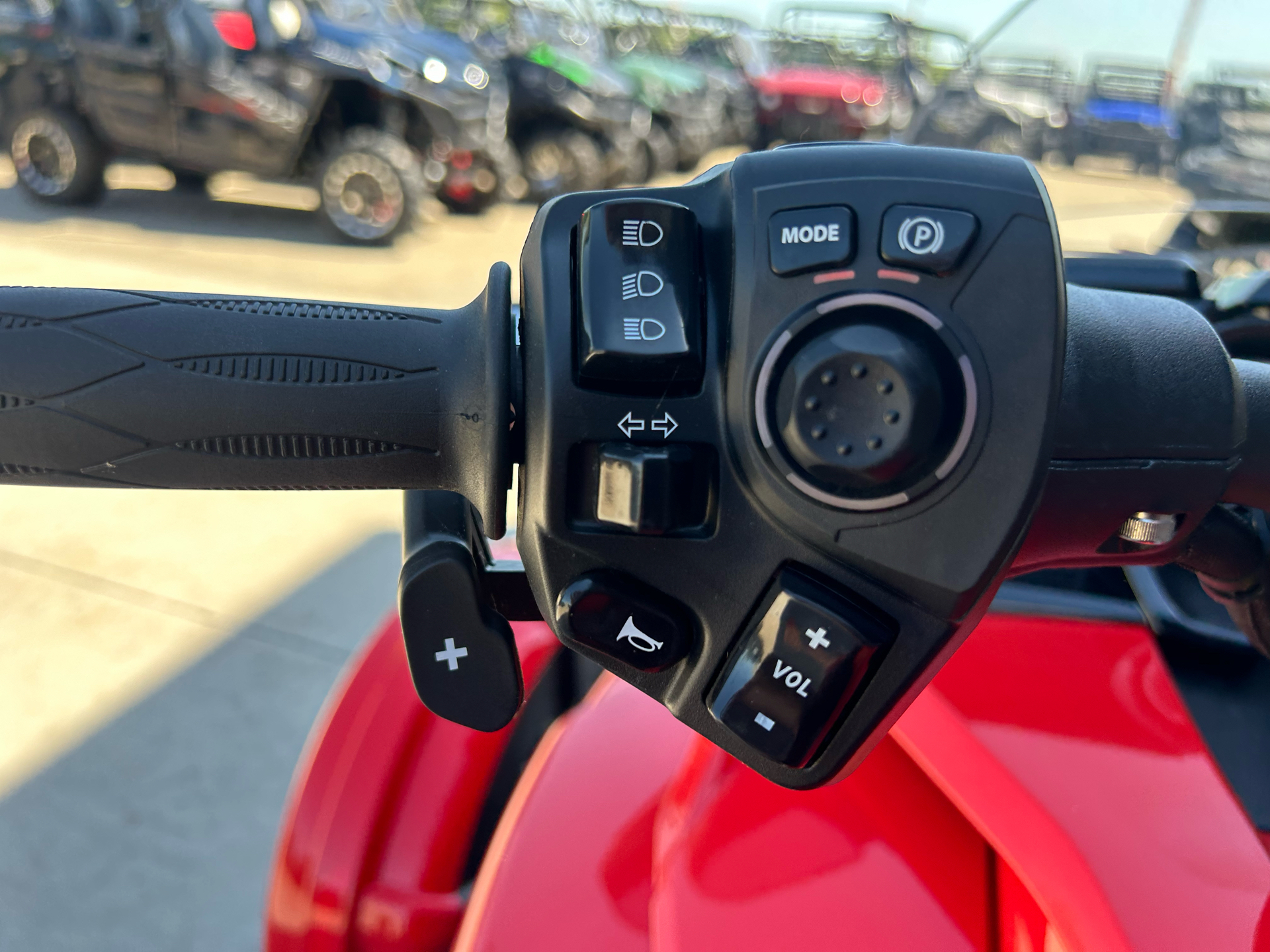 2023 Can-Am Spyder F3 Limited in Columbia, Missouri - Photo 9