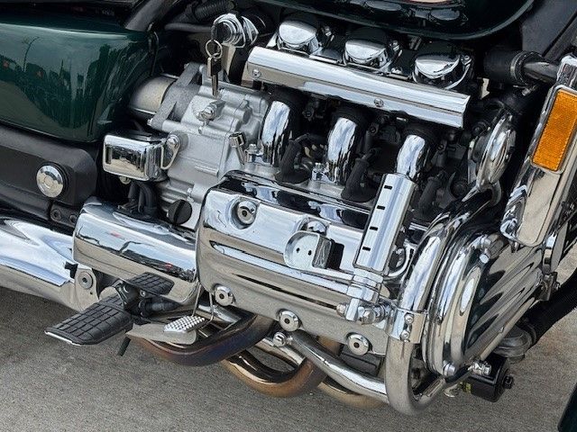 1997 Honda Valkyrie Tourer in Columbia, Missouri - Photo 12