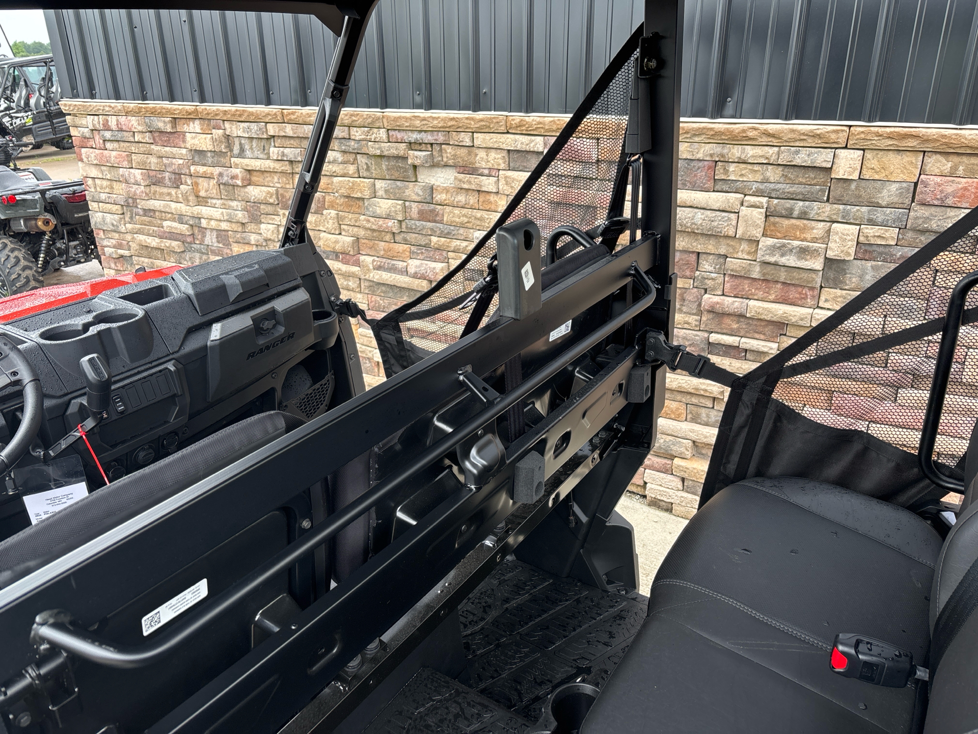 2025 Polaris Ranger Crew XP 1000 Premium in Columbia, Missouri - Photo 8