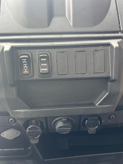 2025 Polaris Ranger Crew XP 1000 Premium in Columbia, Missouri - Photo 11