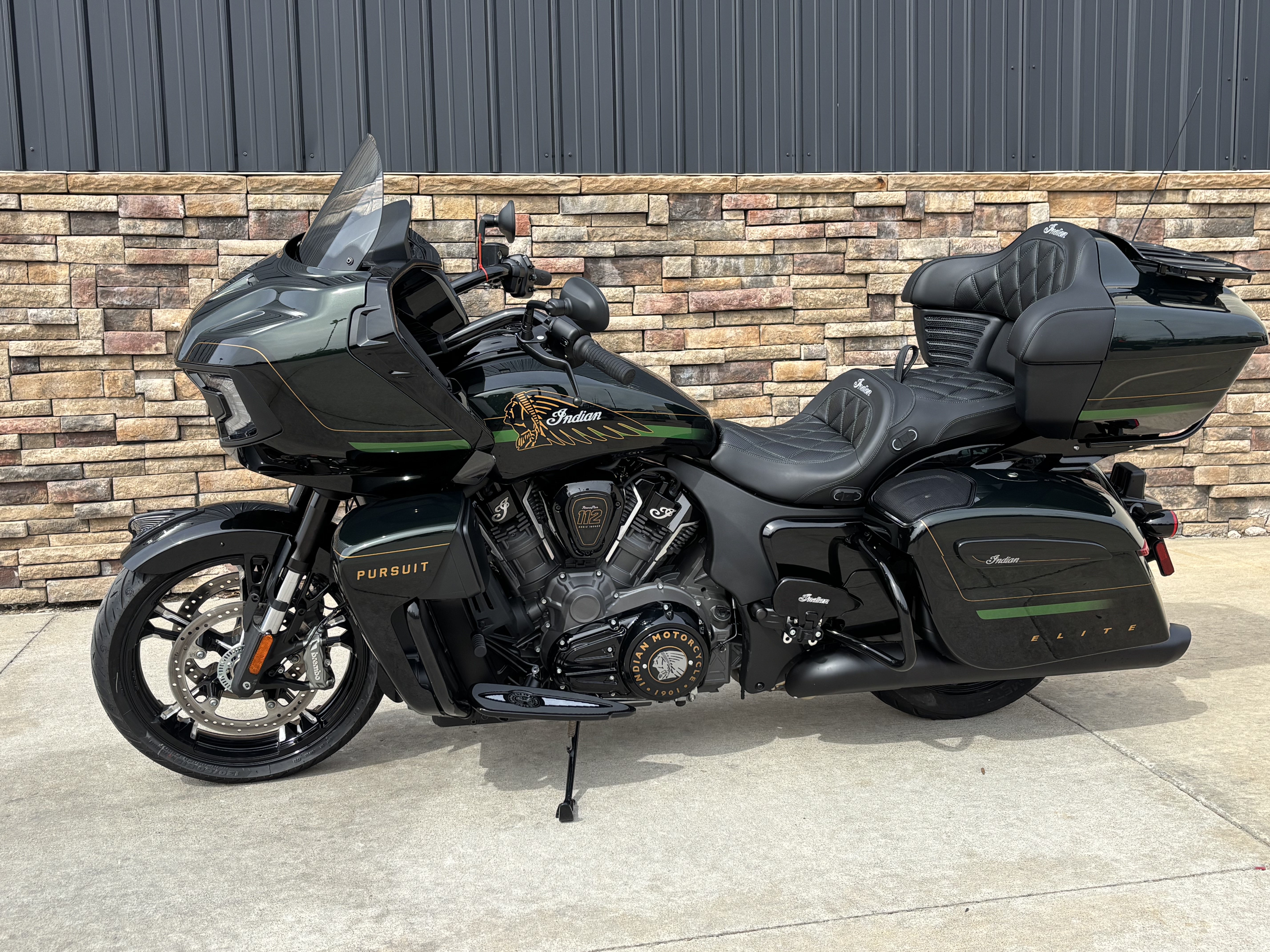 2025 Indian Motorcycle Pursuit® Elite in Columbia, Missouri - Photo 3