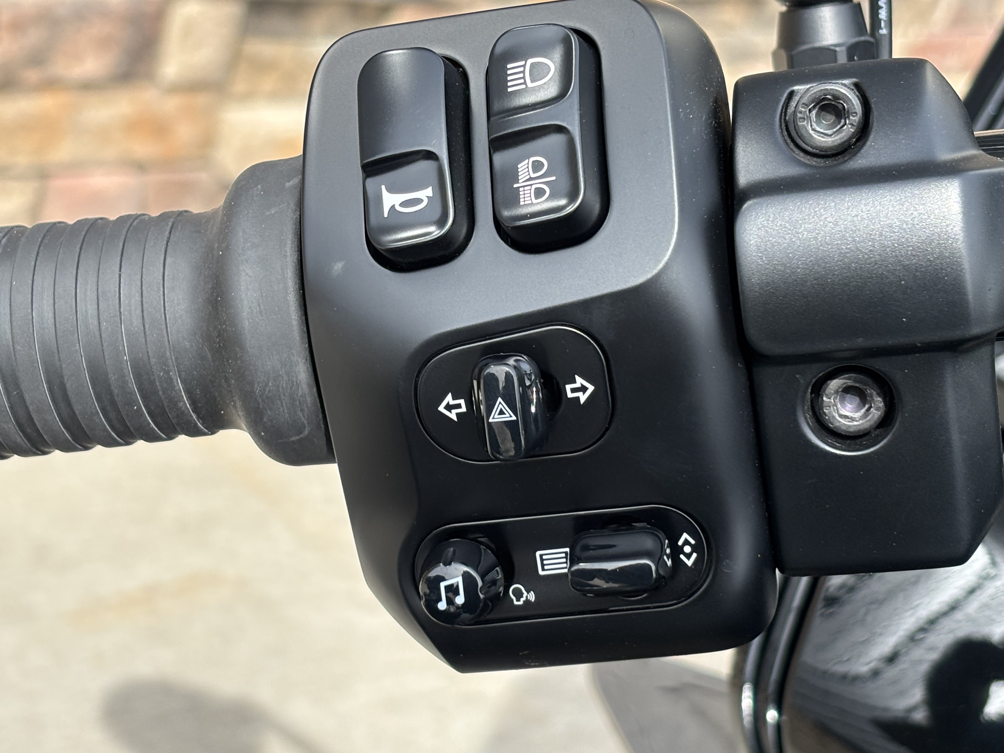 2025 Indian Motorcycle Pursuit® Elite in Columbia, Missouri - Photo 17