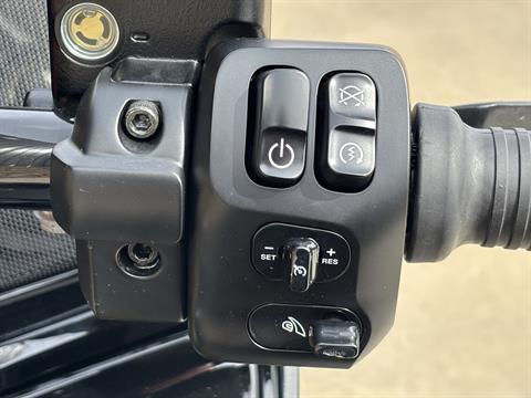 2025 Indian Motorcycle Pursuit® Elite in Columbia, Missouri - Photo 18