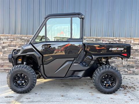 2026 Can-Am Defender XT CAB HD11 in Columbia, Missouri - Photo 1
