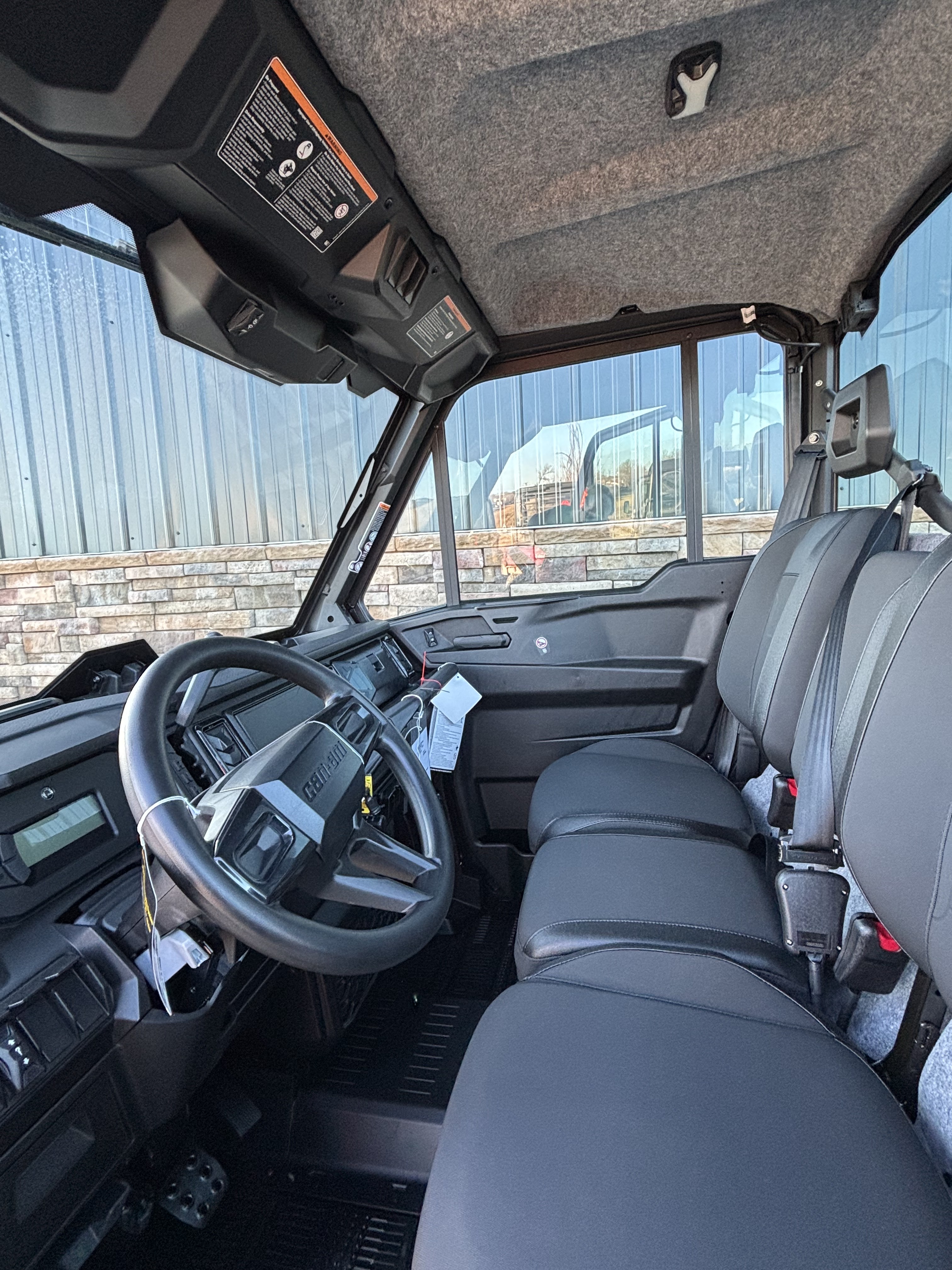 2026 Can-Am Defender XT CAB HD11 in Columbia, Missouri - Photo 8